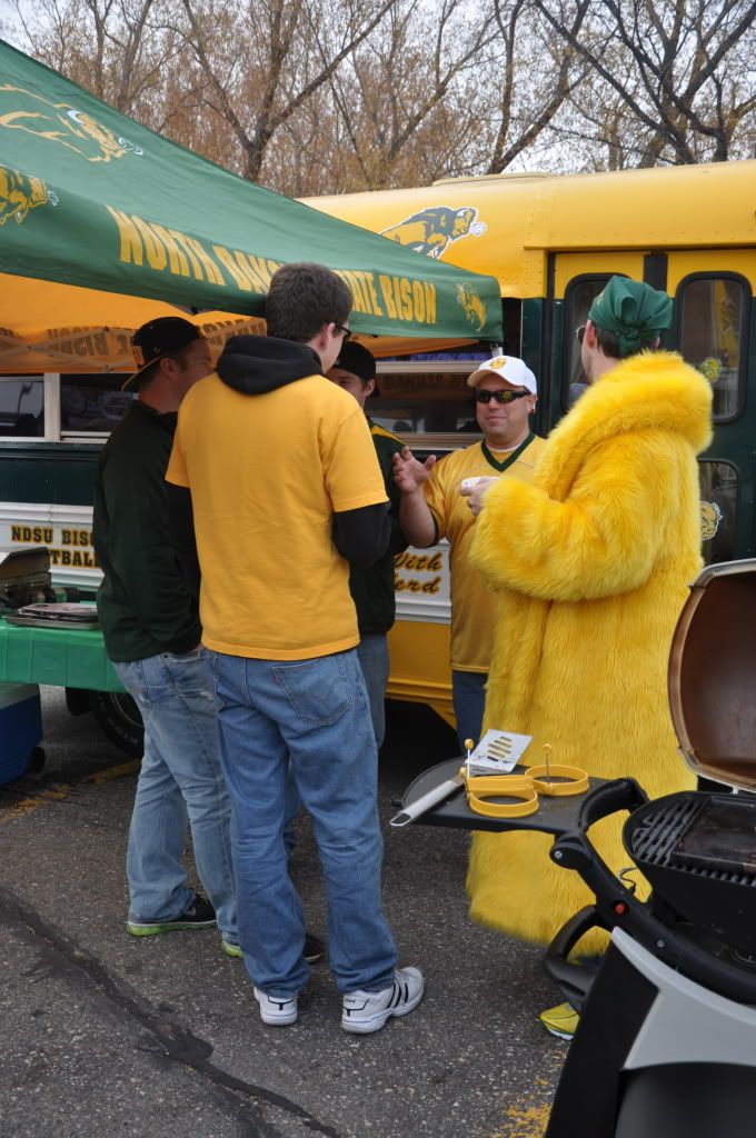 TOHBTC Youngstown State / NDSU Tailgate Scene